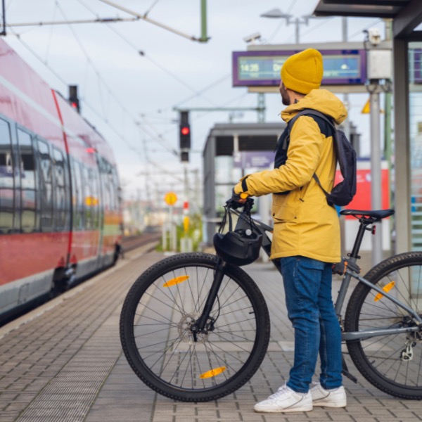 Fiets meenemen in de trein? Ontdek de mogelijkheden